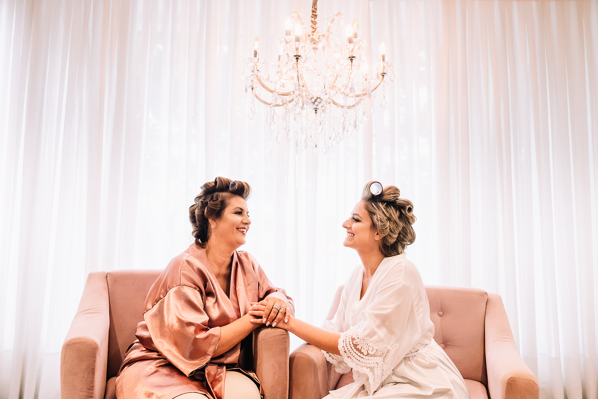 casamento Camila e Marcelo-making of noiva-noivas Maringá-fotografos de casamento- fotógrafos Maringá- casamento Giardino-casamento Catedral de Maringa- Le pequeno- Studio Leticia Pequeno - Thiago Lima fotografia - vestido de noiva 