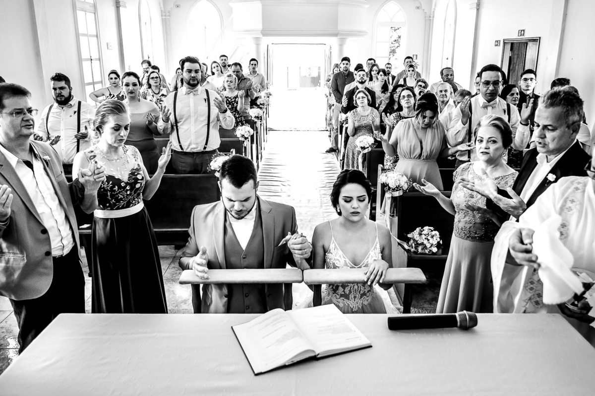 Casamento Maringá - Casamento Mayara e Eduardo - Noivas Maringá - Fotografia de casamento - Casamento em Maringá - Capela Madre Paulina - Capelas Maringá - Thiago Lima Fotografia - Assessoria de Casamento - vestido de noiva - fotografo de Maringá  