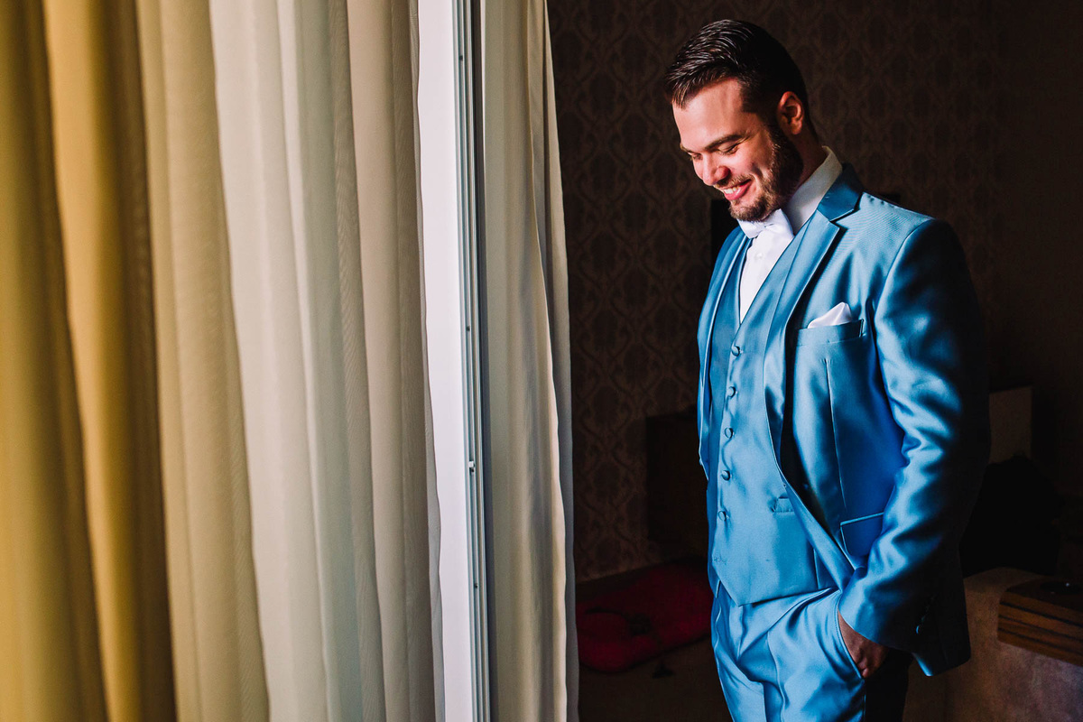 casamento Maringá - Casamento Mayara e Eduardo - Casamento - Making of noivo - Fotografo de Maringá - Thiago Lima fotografia - pai arrumando o noivo - pai e noivo 