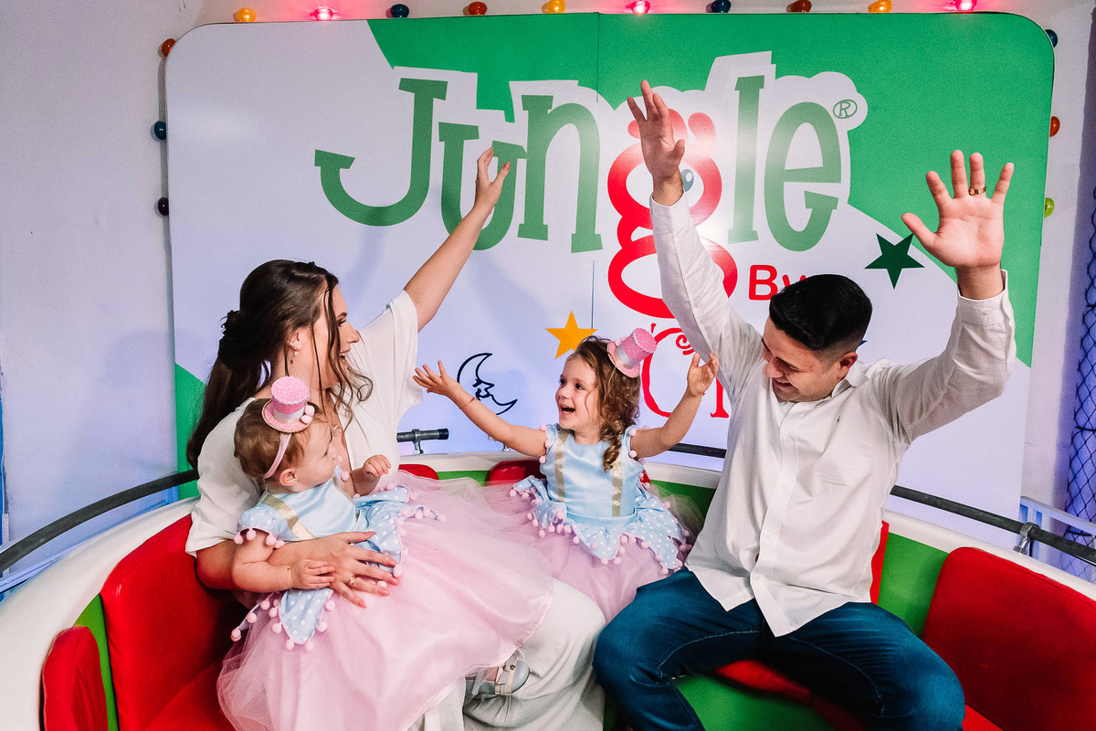 Aniversário Infantil - Aniversário Maringá - Fotografia infantil - Thiago Lima fotografia - decoração de festa infantil - tema de circo - circo - festa infantil circo - buffet infantil - buffet infantil Maringá - festa infantil - festa de 1 aninho 