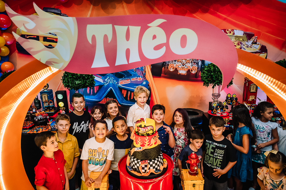 Aniversário infantil - Buffet Infantil - decoração de festa infantil - hot wheels - Decoração hot wheels - Thiago Lima fotografia - Fotografia infantil - Fotografia de Criança - Buffet infantil de Maringá - fotografo de Maringá