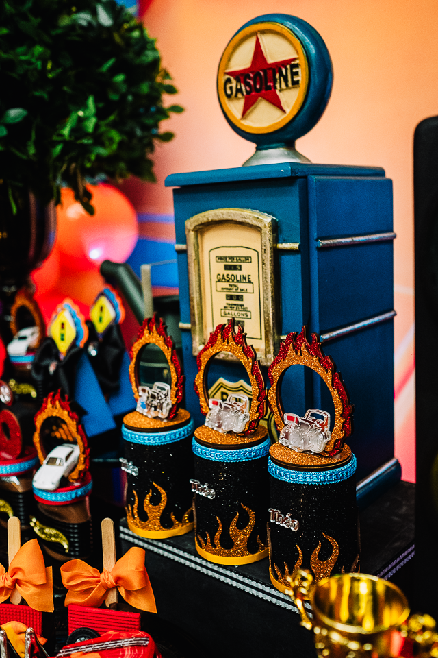 Aniversário infantil - Buffet Infantil - decoração de festa infantil - hot wheels - Decoração hot wheels - Thiago Lima fotografia - Fotografia infantil - Fotografia de Criança - Buffet infantil de Maringá - fotografo de Maringá