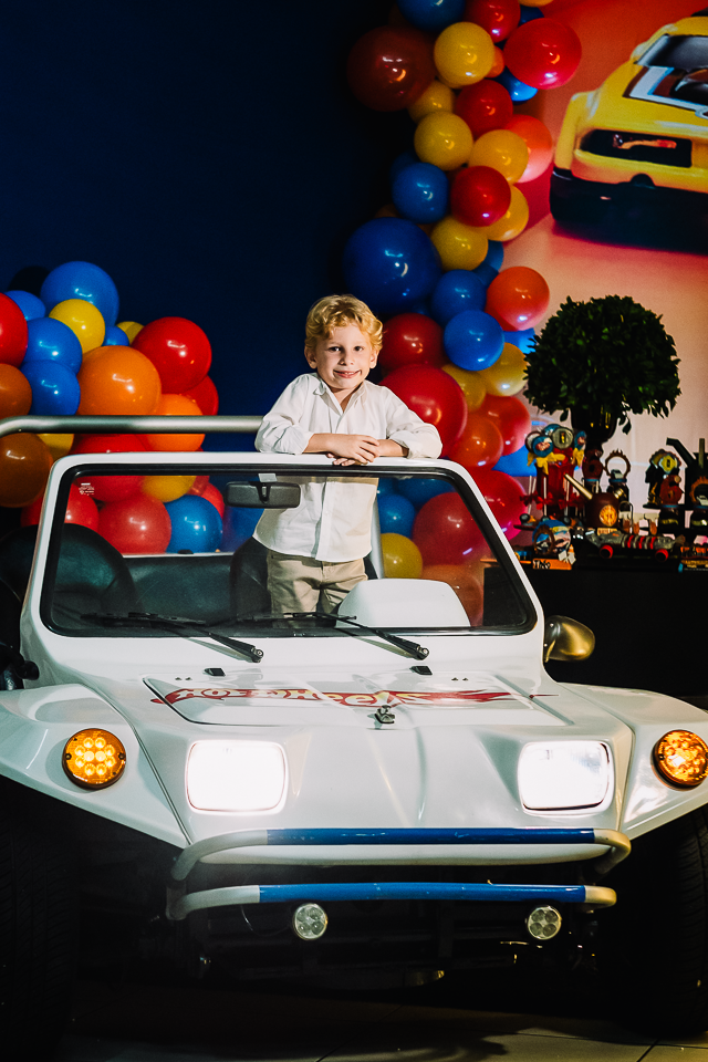 Aniversário infantil - Buffet Infantil - decoração de festa infantil - hot wheels - Decoração hot wheels - Thiago Lima fotografia - Fotografia infantil - Fotografia de Criança - Buffet infantil de Maringá - fotografo de Maringá