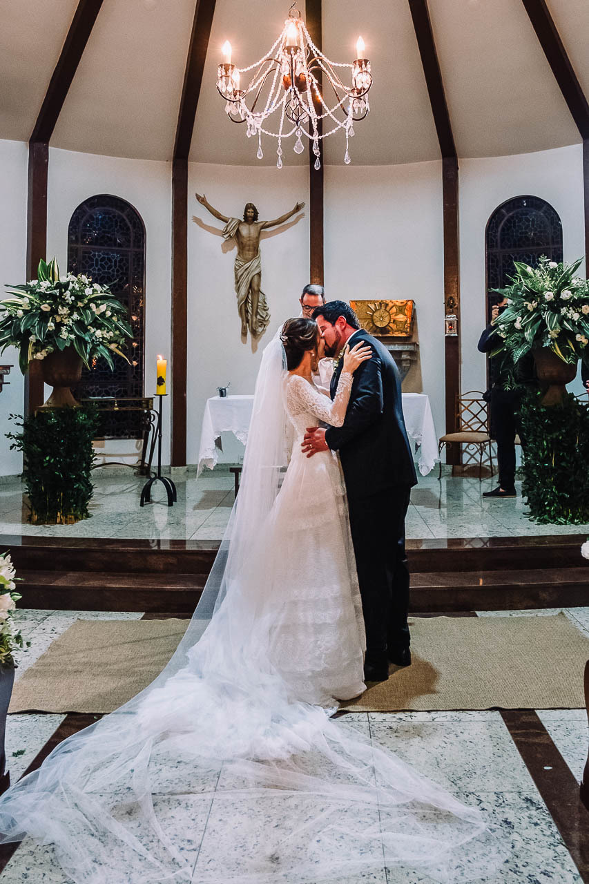 Casamento Lais e Guilherme - Fotografia de casamento - Fotografo de Casamento Maringá - Thiago Lima fotografia - Fotografo Thiago Lima - Decoração de Casamento - Capela São Luiz Gonzaga - Noivas - Vestido de Noiva - Assessoria de Casamento