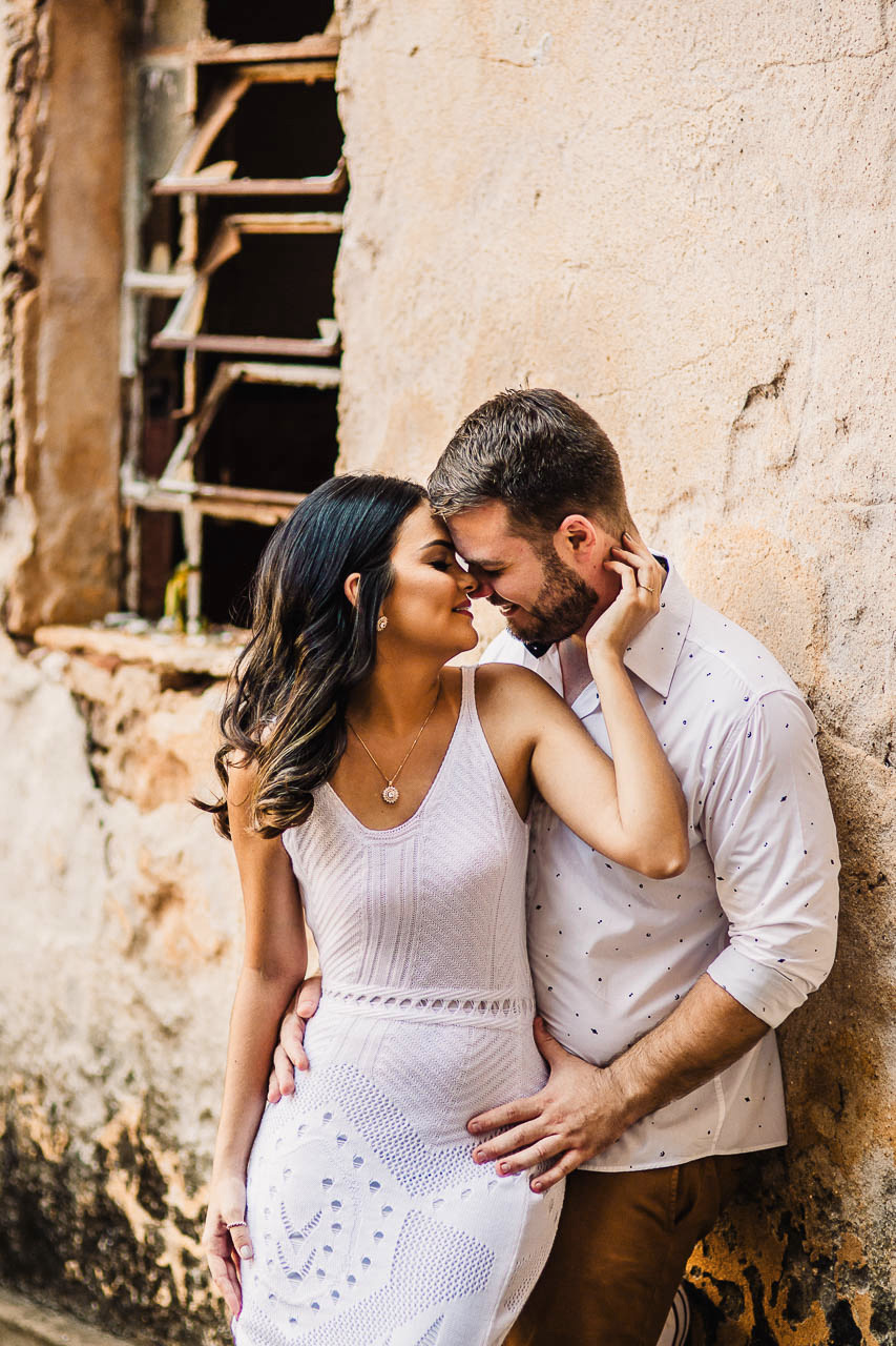 Pré wedding - Pré casamento - Noivas - Ensaio de Casal - Thiago Lima fotografia - Ensaio - Lugar Rústico - Idéias de Pré Wedding - Sessão de Casal - Hotel Abandonado - Hotel Yara - Hotem em Bandeirantes
