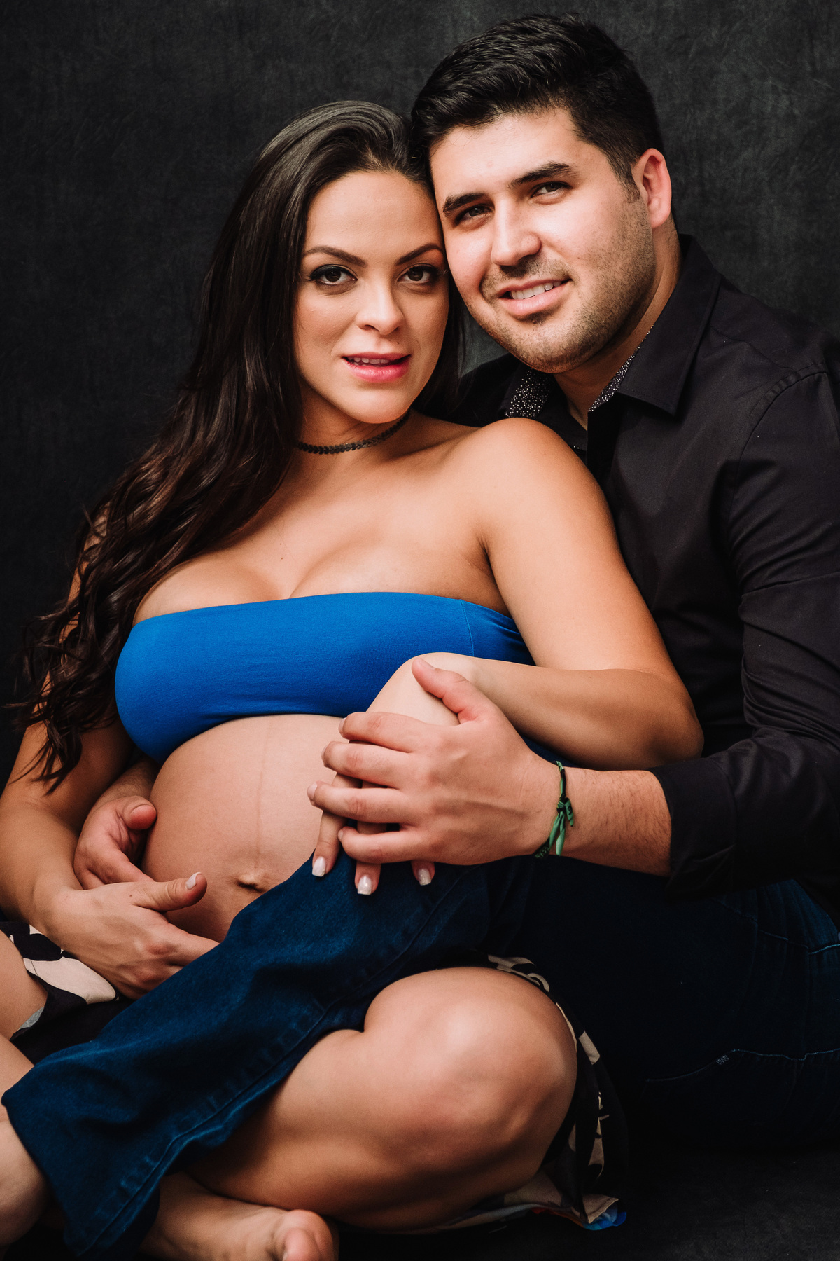 gestante - Gestantes Maringá - Fotografo de gestante - foto gestante - Maringá - PR - ideias de foto de gestante - ideias de fotografia de gestante - fotos de gravida - fotografia de família - fotografo de família - fotos de estúdio 