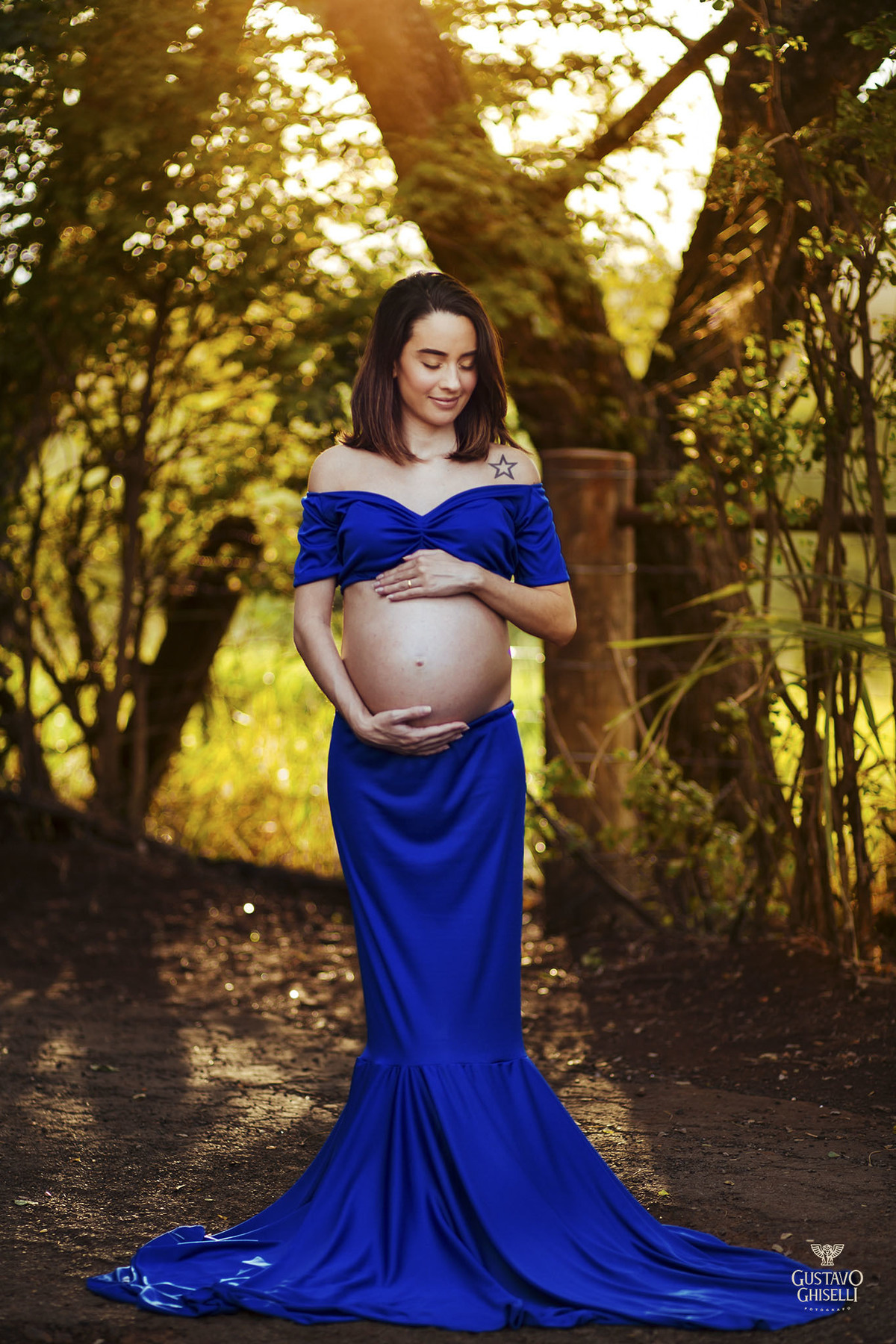Ensaio de gestante, Carol + Renan = Bernardo, fotografado por Gustavo Ghiselli Fotografia, na fazenda Morro Vermelho em Jaú-Sp, em um fim de tarde incrível!