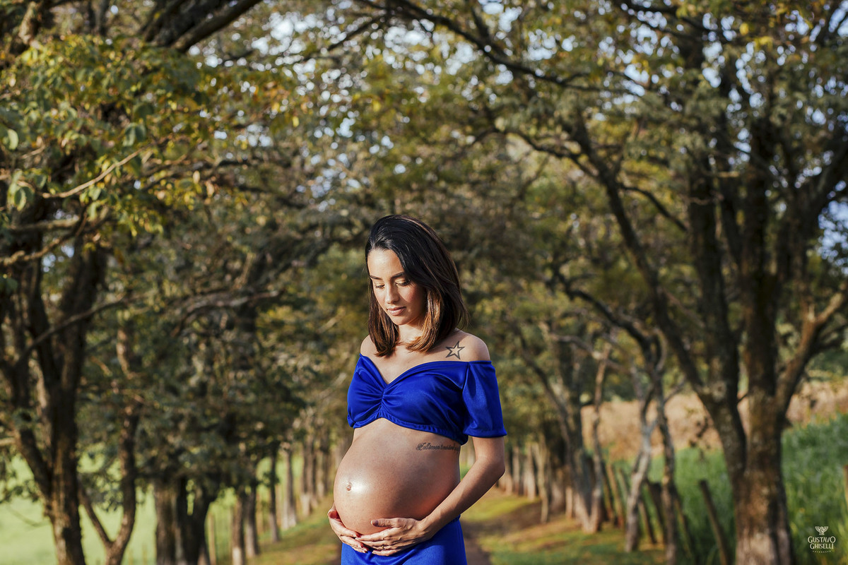 Ensaio de gestante, Carol + Renan = Bernardo, fotografado por Gustavo Ghiselli Fotografia, na fazenda Morro Vermelho em Jaú-Sp, em um fim de tarde incrível!