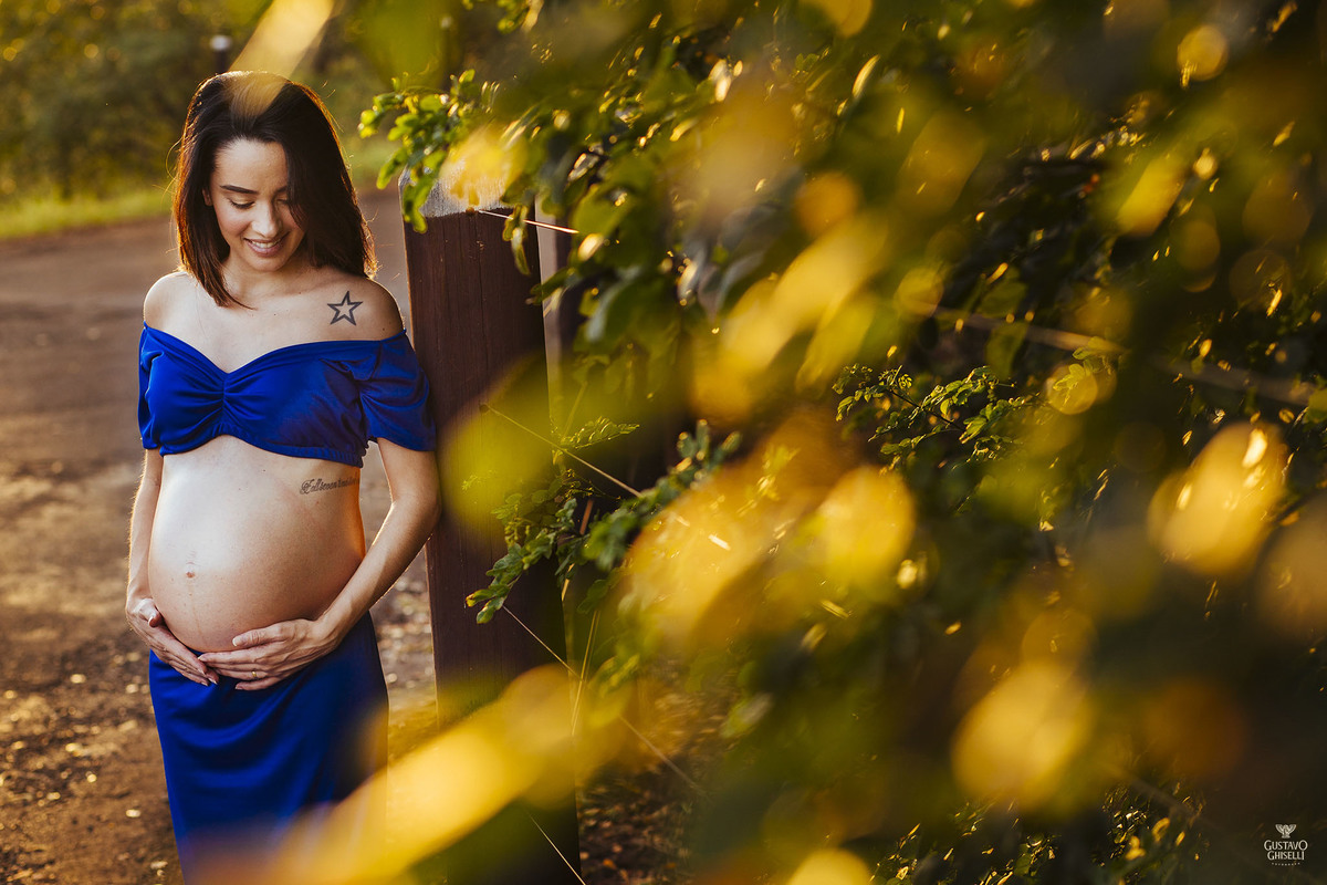 Ensaio de gestante, Carol + Renan = Bernardo, fotografado por Gustavo Ghiselli Fotografia, na fazenda Morro Vermelho em Jaú-Sp, em um fim de tarde incrível!