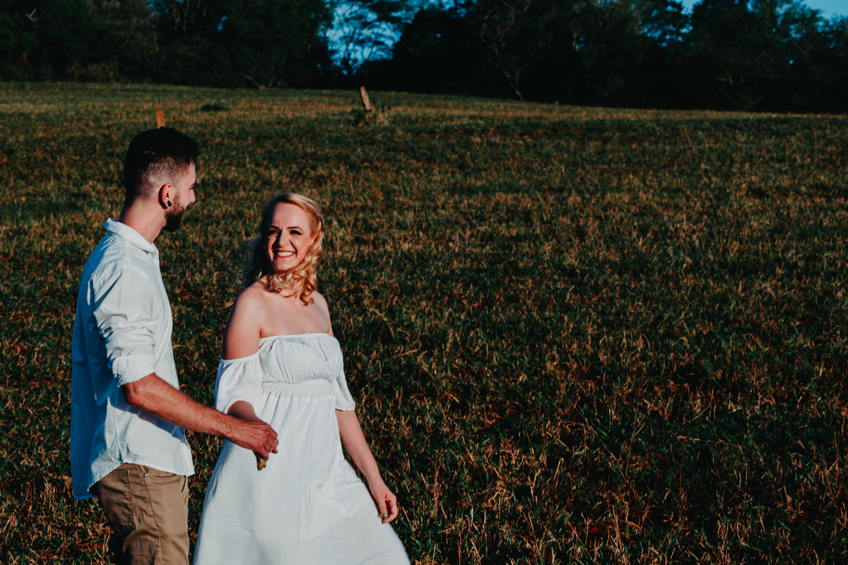 Sessão pré-wedding, fotografada em  Jaú-Sp,.