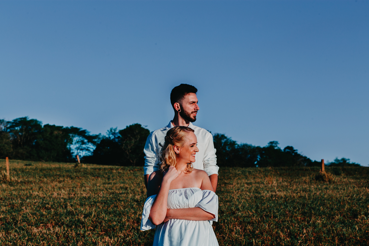 Sessão pré-wedding, fotografada em  Jaú-Sp,.
