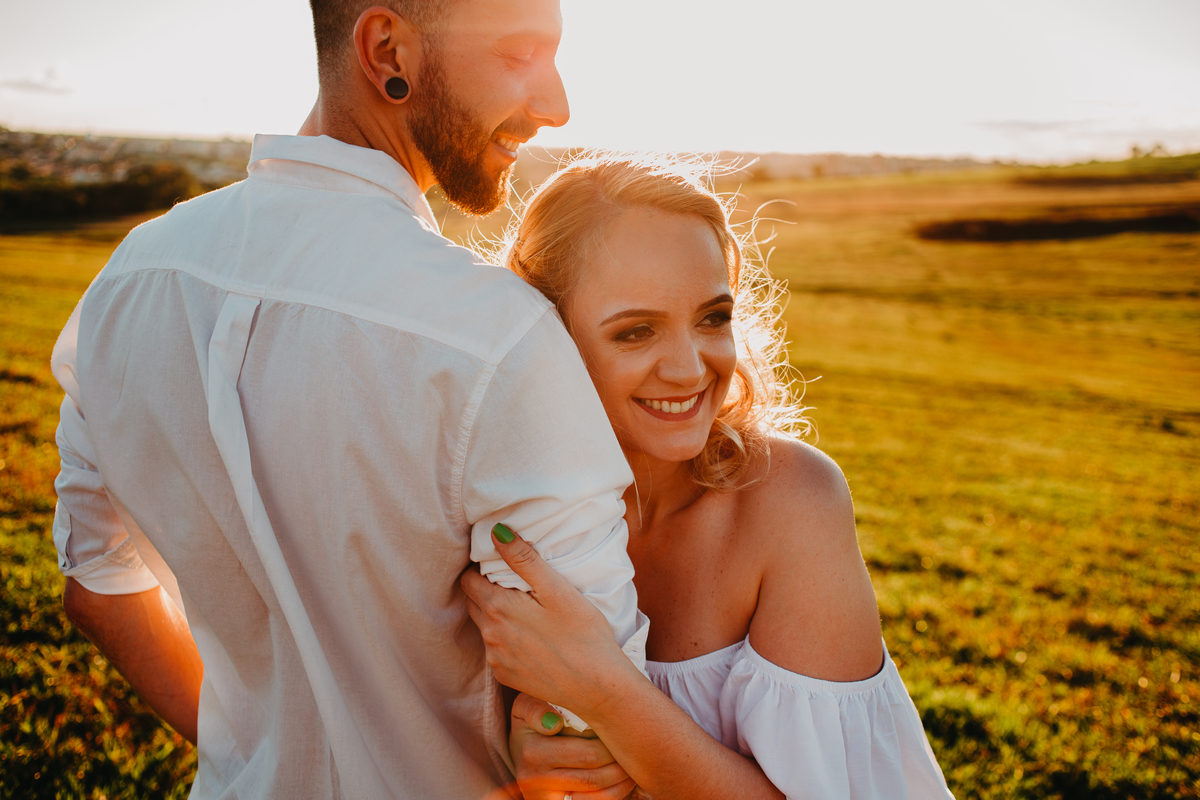 Sessão pré-wedding, fotografada em  Jaú-Sp,.