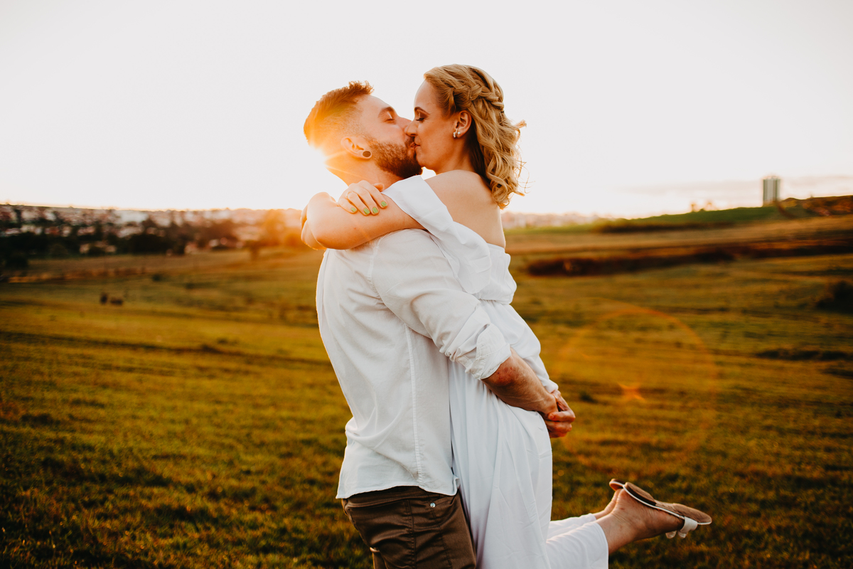 Sessão pré-wedding, fotografada em  Jaú-Sp,.