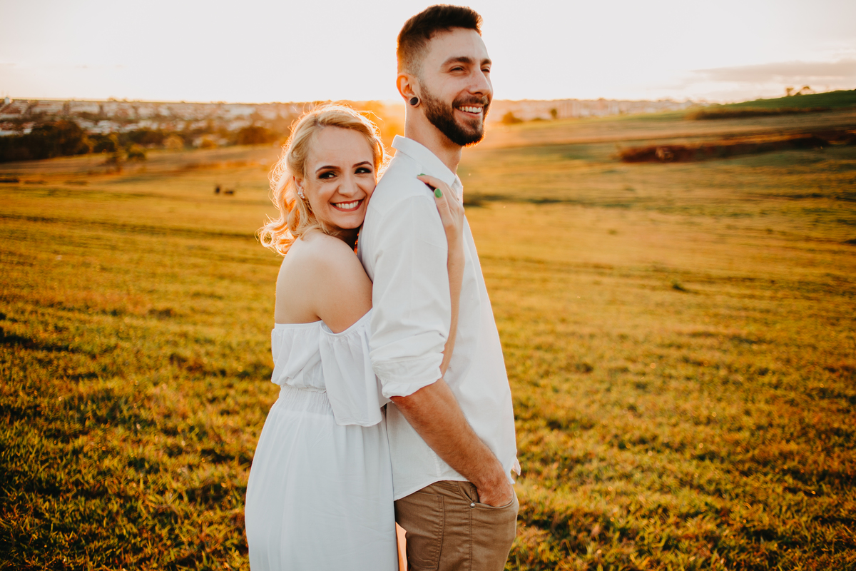 Sessão pré-wedding, fotografada em  Jaú-Sp,.