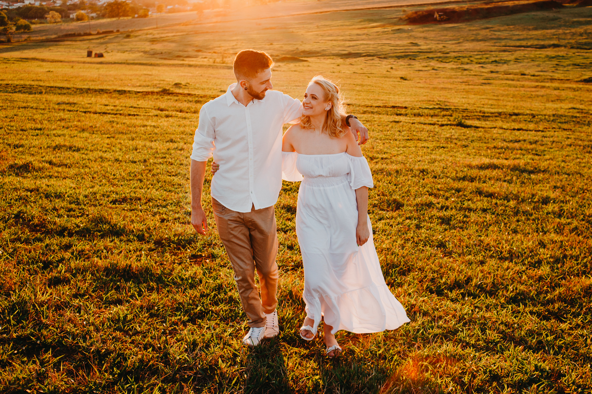 Sessão pré-wedding, fotografada em  Jaú-Sp,.