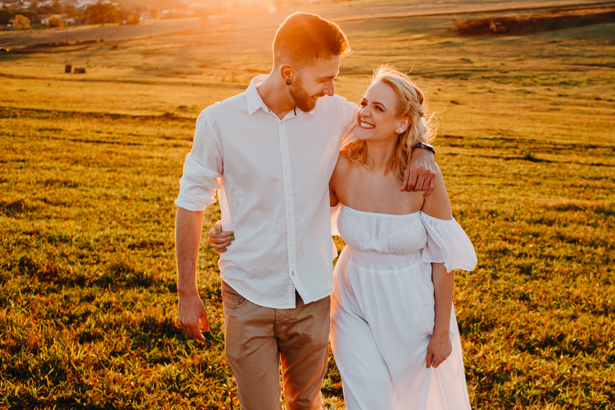 Sessão pré-wedding, fotografada em  Jaú-Sp,.