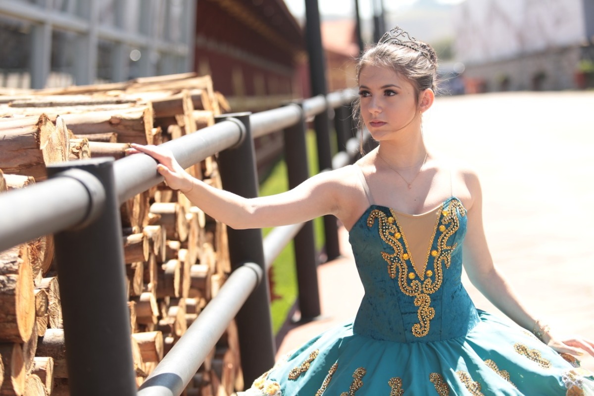 Ensaio Fotográfico Debutante 15 anos VX em Guararema São Paulo - Fotografo debutante São Paulo