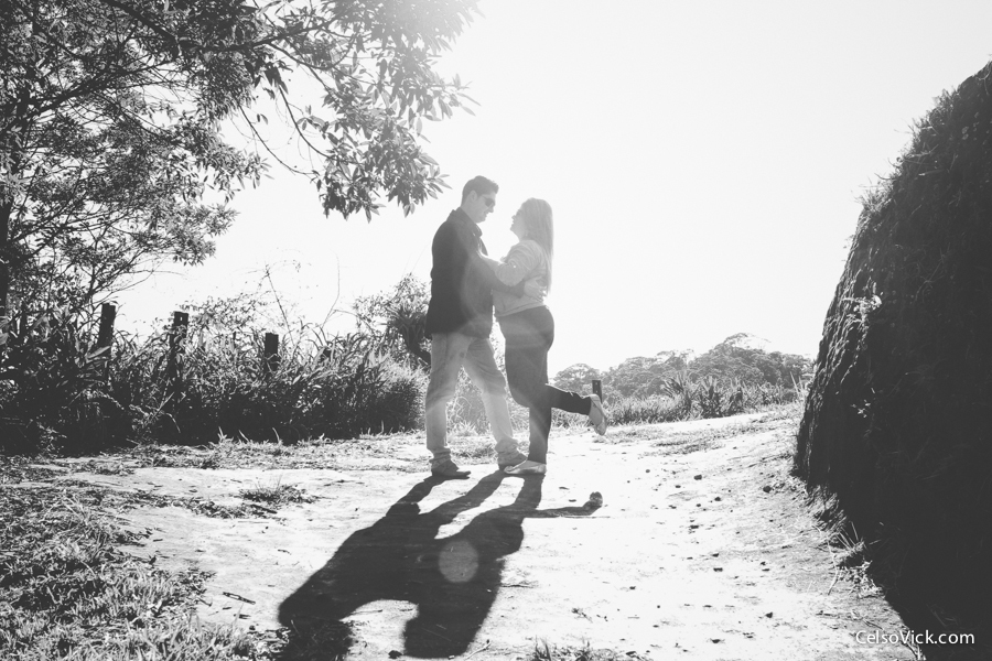 Ensaio Fotográfico pré-wedding em Paranapiacaba com Celso Vick