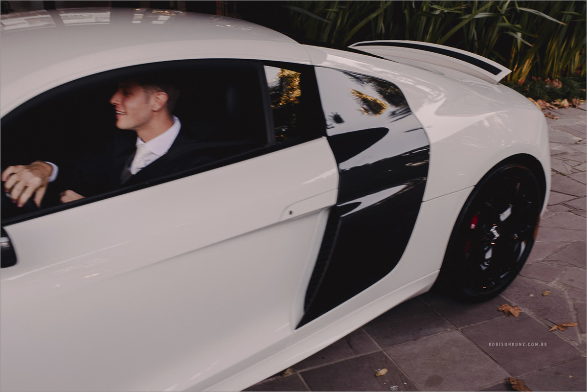 noivo com audir8