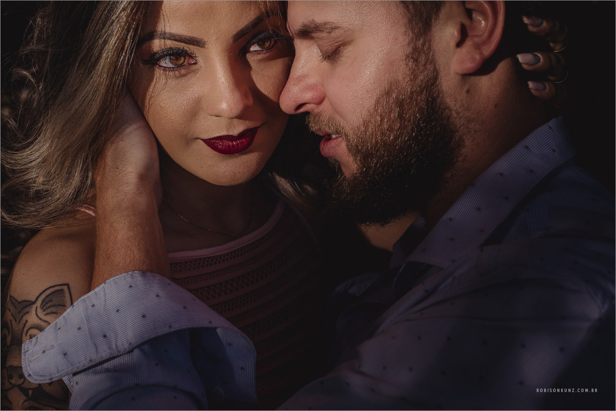 foto diferente de casal