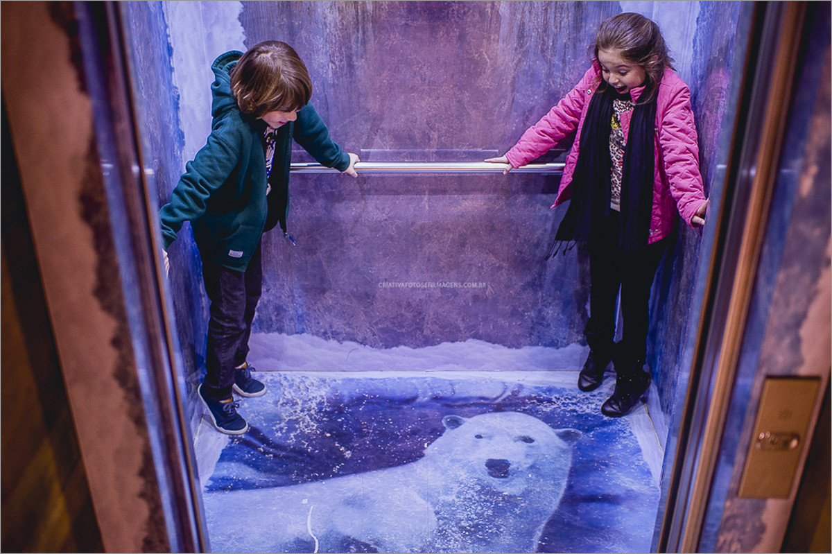snowland-viva-a-neve-snowland-gramado-parque-de-neve-gramado-robison-kunz-serra-gaucha-fotografo-robison-kunz-fotografia-publicitaria-gramado-parque-de-neve-fotos-publicitarias-snowland-snowland-gramado-criativa-fotos-e-filmagens