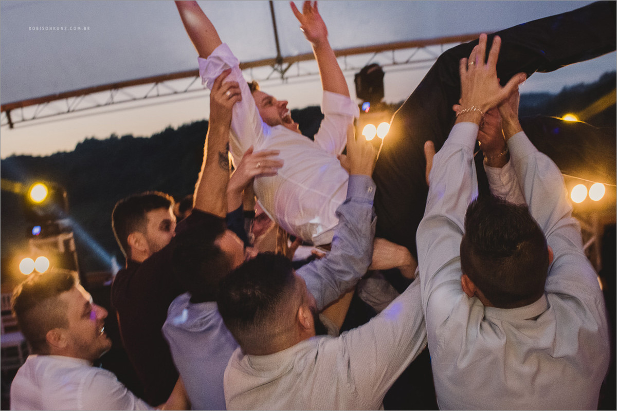 festa de casamento até amanhecer