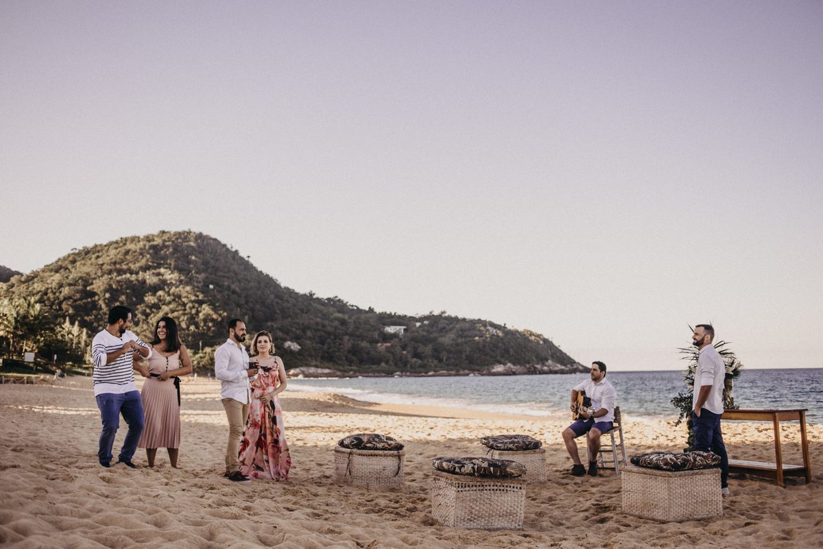 elopement wedding, Florianópolis, Balneário Camboriú, SC, Santa Catarina, casamento, wedding, destination, noiva, noivas, brasil, noivo, praia, fotografo, fotografia