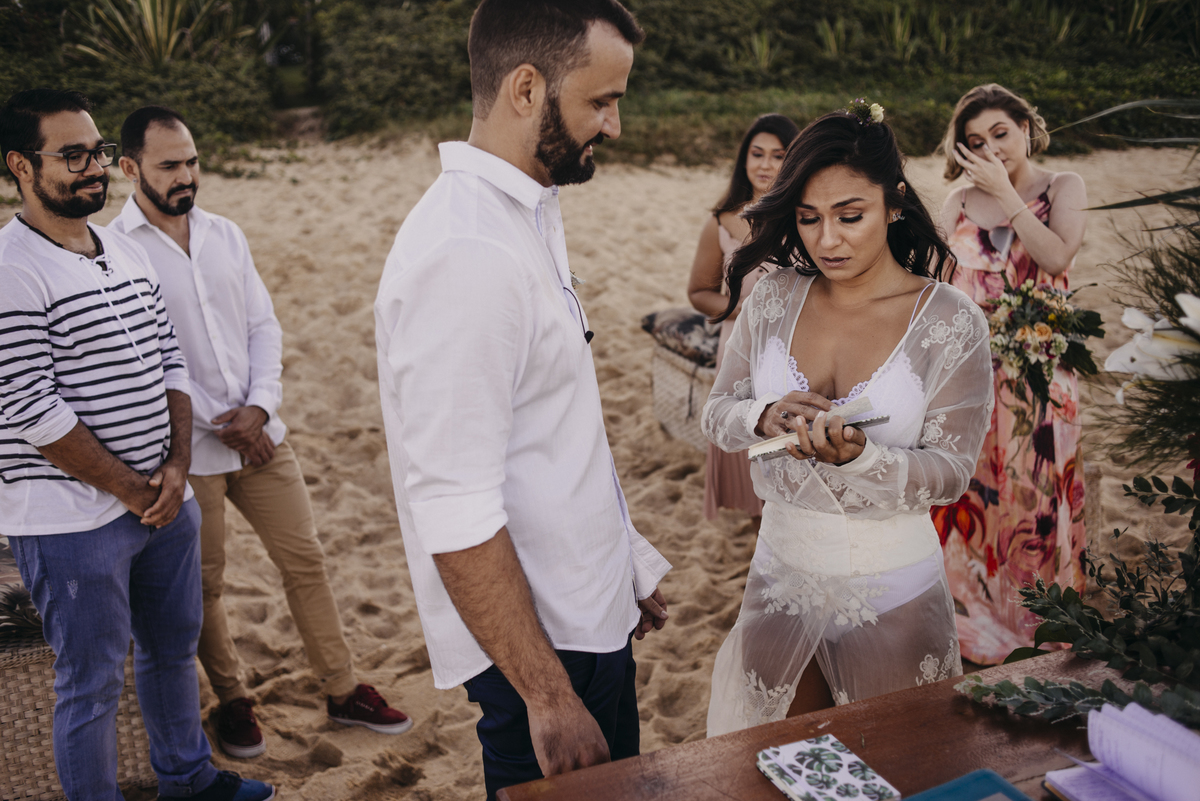 elopement wedding, Florianópolis, Balneário Camboriú, SC, Santa Catarina, casamento, wedding, destination, noiva, noivas, brasil, noivo, praia, fotografo, fotografia