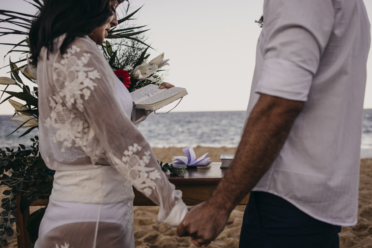 elopement wedding, Florianópolis, Balneário Camboriú, SC, Santa Catarina, casamento, wedding, destination, noiva, noivas, brasil, noivo, praia, fotografo, fotografia