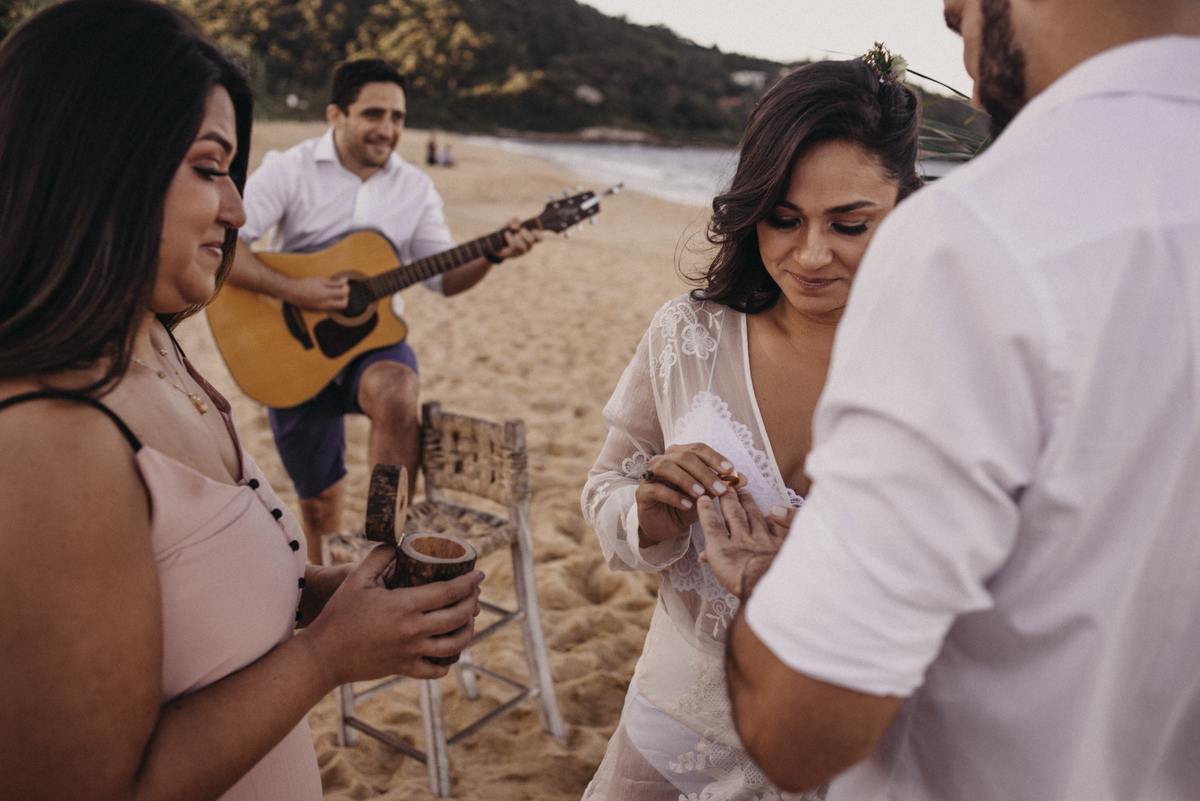 elopement wedding, Florianópolis, Balneário Camboriú, SC, Santa Catarina, casamento, wedding, destination, noiva, noivas, brasil, noivo, praia, fotografo, fotografia