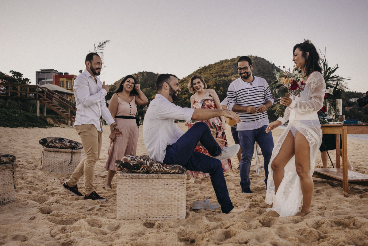 elopement wedding, Florianópolis, Balneário Camboriú, SC, Santa Catarina, casamento, wedding, destination, noiva, noivas, brasil, noivo, praia, fotografo, fotografia
