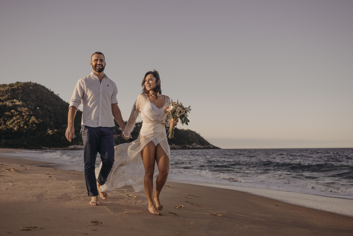 elopement wedding, Florianópolis, Balneário Camboriú, SC, Santa Catarina, casamento, wedding, destination, noiva, noivas, brasil, noivo, praia, fotografo, fotografia