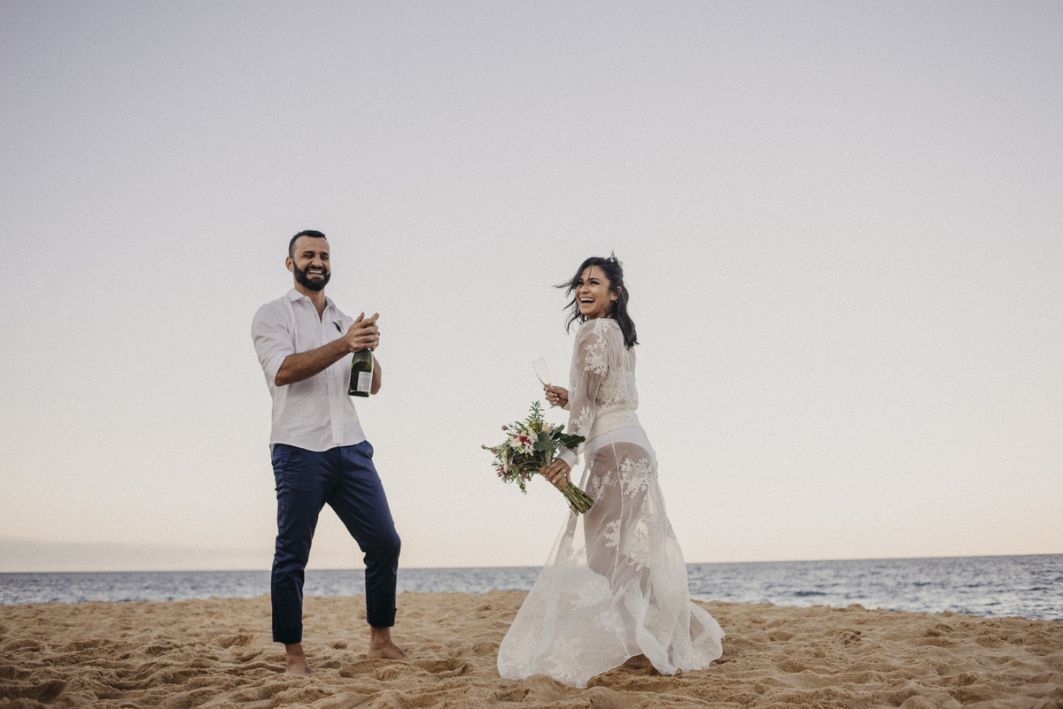 elopement wedding, Florianópolis, Balneário Camboriú, SC, Santa Catarina, casamento, wedding, destination, noiva, noivas, brasil, noivo, praia, fotografo, fotografia