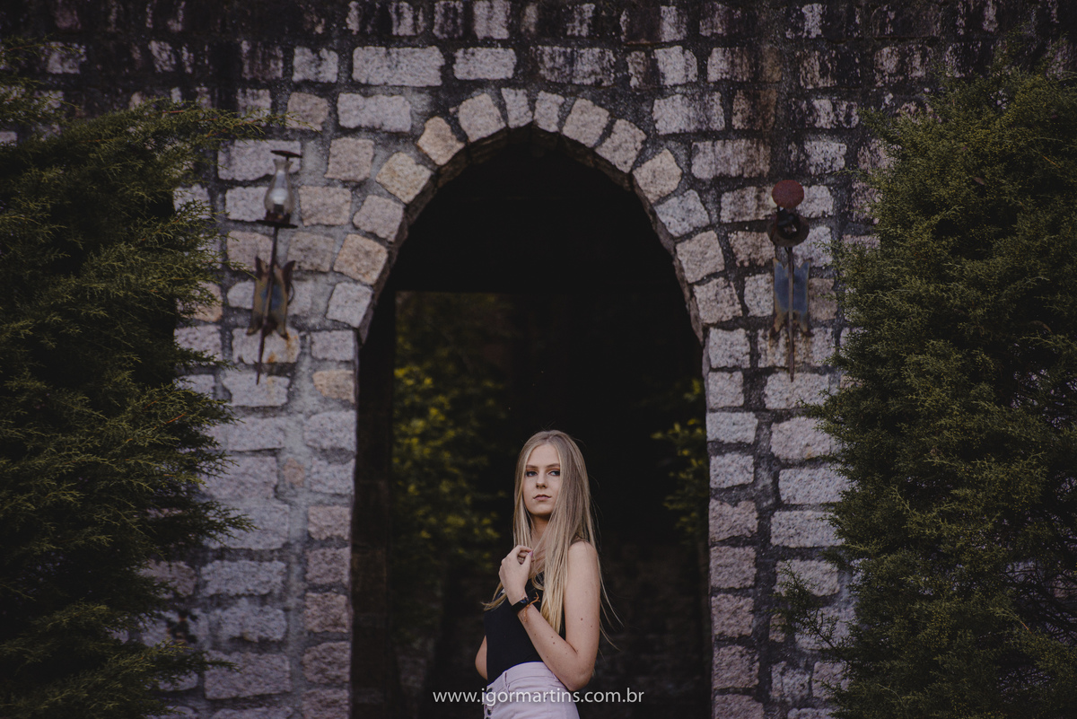 15 anos, ensaio, sessão de fotos, debutante, caxias do sul, serra gaucha, RS, Rio grande do sul, ensaio feminino, castelo, sitio
