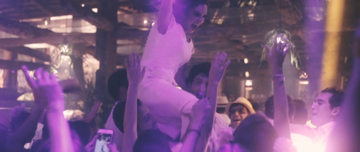 Lívia e Bruno. Casamento no litoral norte de São Paulo. Ilhabela. Espaço Galiileu Feiticeira