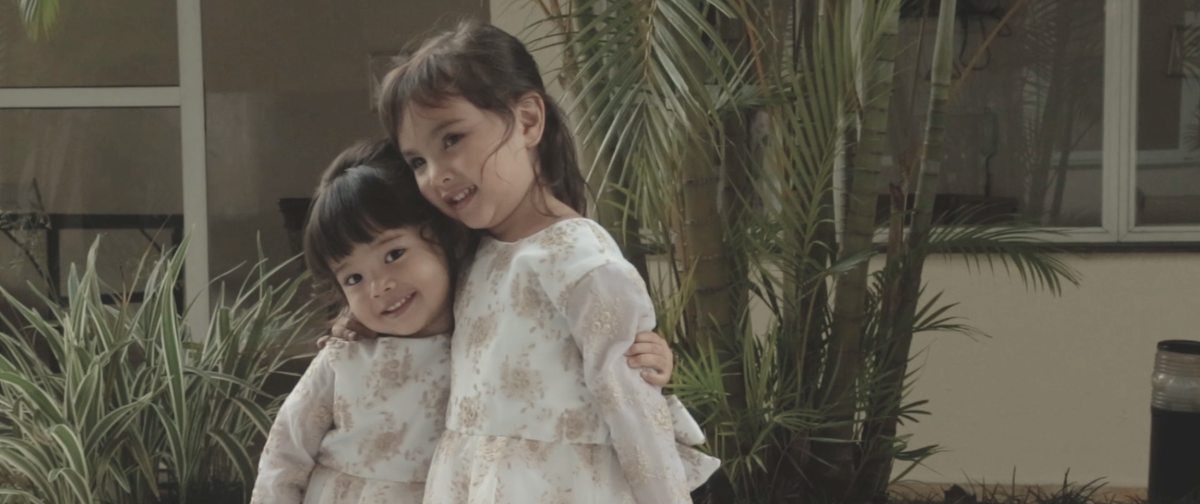 Casamento em São Paulo no Buffet Colonial. Com música de Lorenza Pozza. Beleza de Michel Nakamura. Fotografia de Renata e Yuri Fotografia. Vídeo de Gravata Florida Filmes. Vestido de Lucas Anderi.