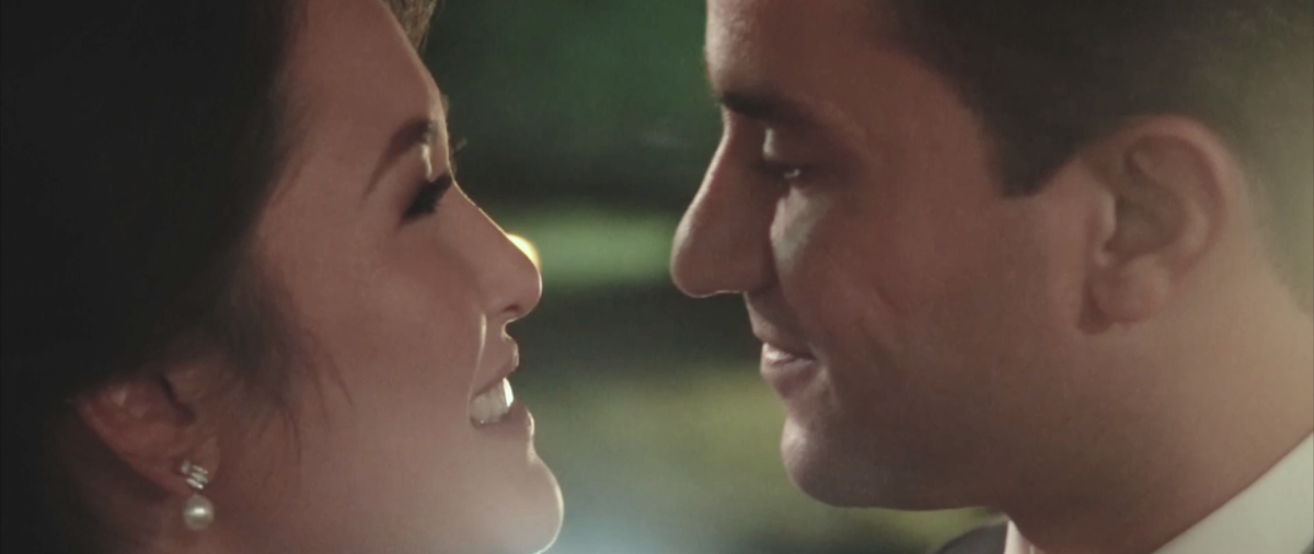 Casamento em São Paulo no Buffet Colonial. Com música de Lorenza Pozza. Beleza de Michel Nakamura. Fotografia de Renata e Yuri Fotografia. Vídeo de Gravata Florida Filmes. Vestido de Lucas Anderi.