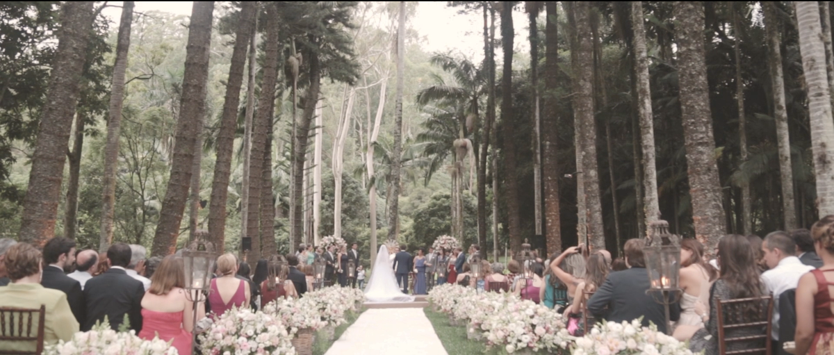 Casamento no campo. Ana e André escolheram a Fazenda Vila Rica para um lindo casamento no campo. Com fotos de Renata e Yuri Fotografia e vídeo de Gravata Florida Filmes.