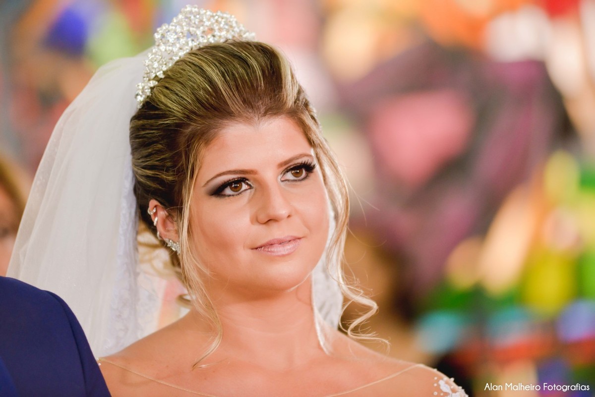 casamento-bolo-Vestido de Noiva-fotos de casamento-Fotógrafo em Marília-Mari Cabelo e Estetica-Joyce Perfeito-Marliane Silva-Organize