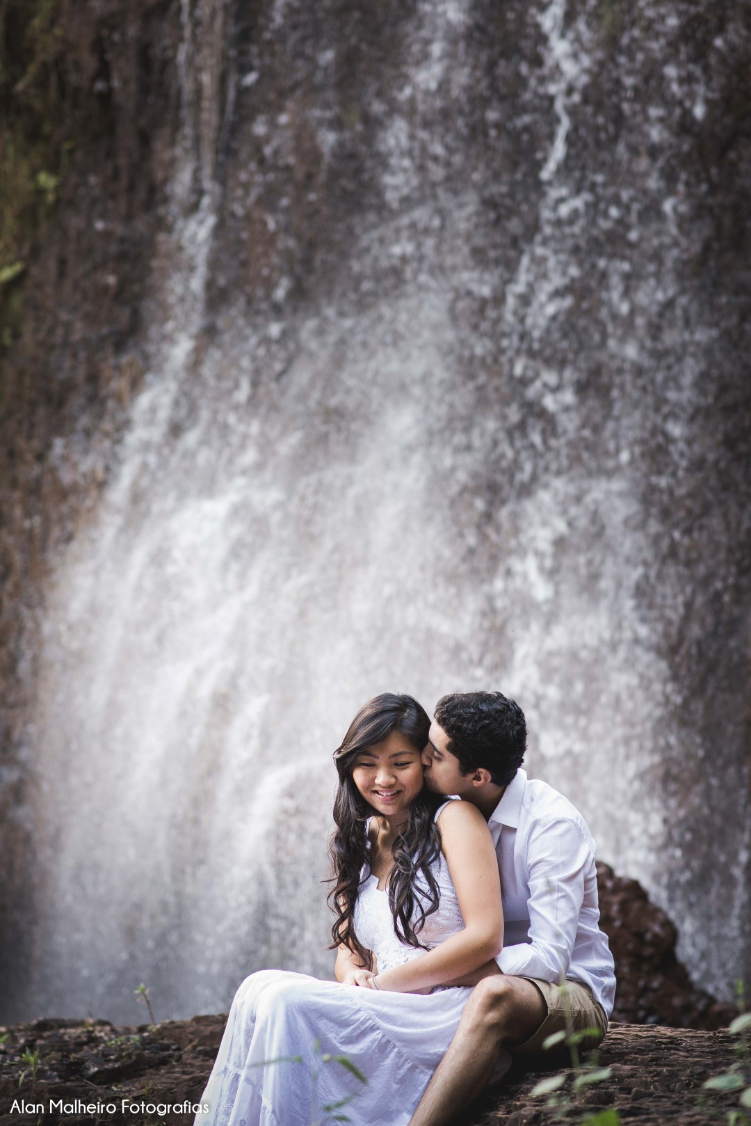 pre-wedding-pré-casamento-sessão fotografica-sessão  de fotos-casamento-Brotas
-vestido de noiva-Fotógrafo em Marília-Fotografia de casamento-Fotógrafo Profissional