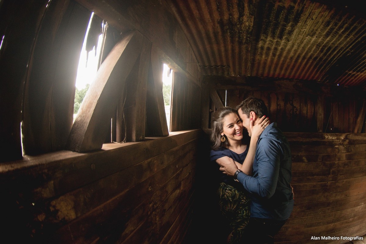 pre-wedding-pré-casamento-sessão fotografica-sessão  de fotos-casamento-São Carlos
-vestido de noiva-Fotógrafo em Marília-Fotografia de casamento-Fotógrafo Profissional