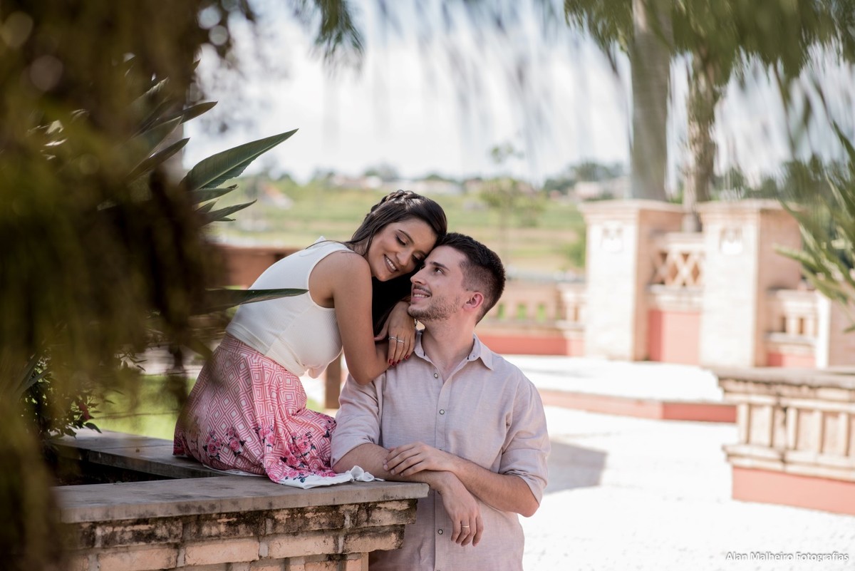 pre-wedding-pré-casamento-sessão fotografica-sessão  de fotos-casamento-Fazenda da Unimar
-vestido de noiva-Fotógrafo em Marília-Fotografia de casamento-Fotógrafo Profissional