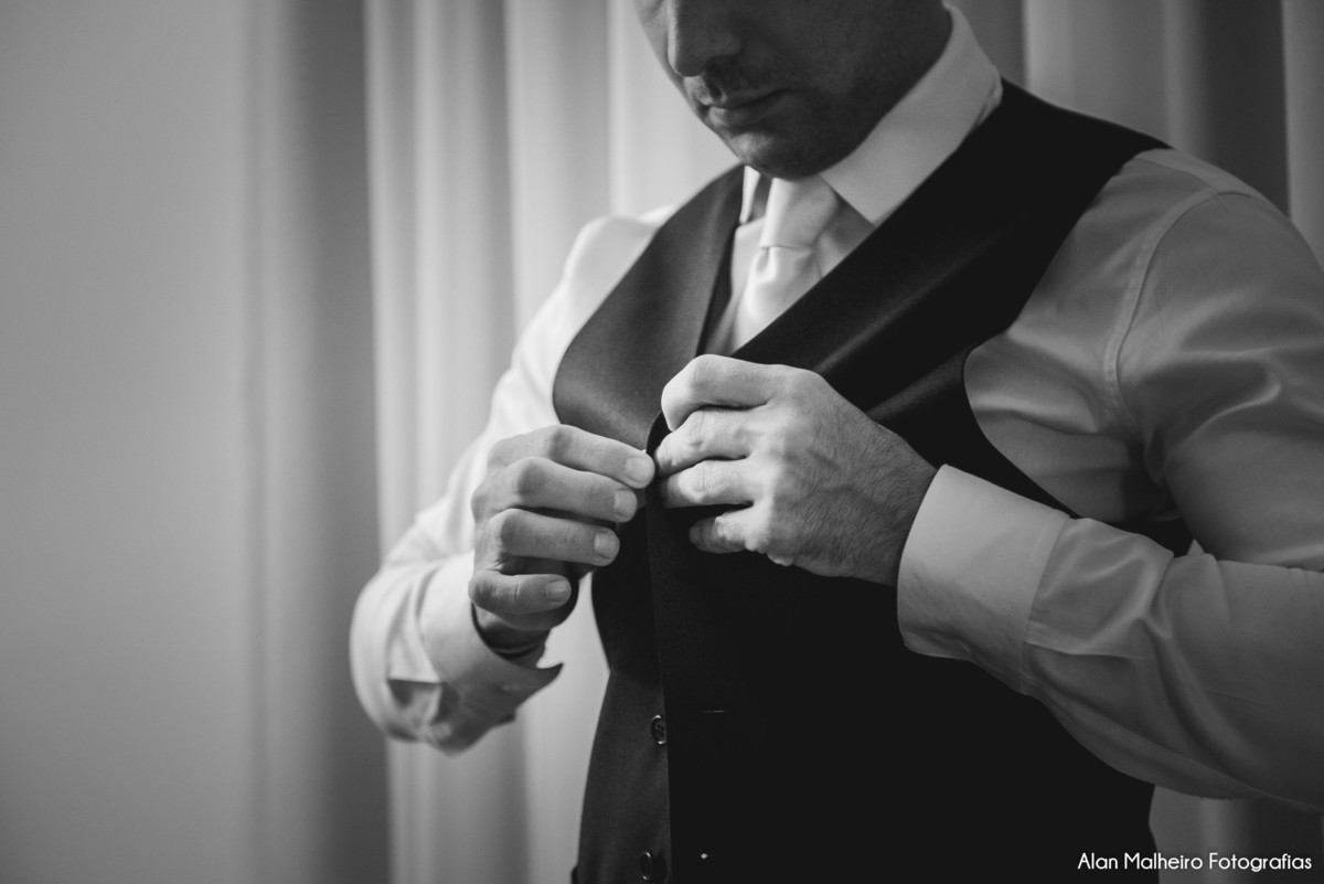 casamento-de-dia-fotógrafo-de-casamento-fotógrafo em Marília-Noiva-pré-wedding-fotógrafo de marília-Moinho Matarazzo-Lilian Passamai-Guto Decorador-Isabel Cabeleireira-Fotógrafo Social-vestido de noiva-buquê-decoração de casamento-Bride-bolo de casamento