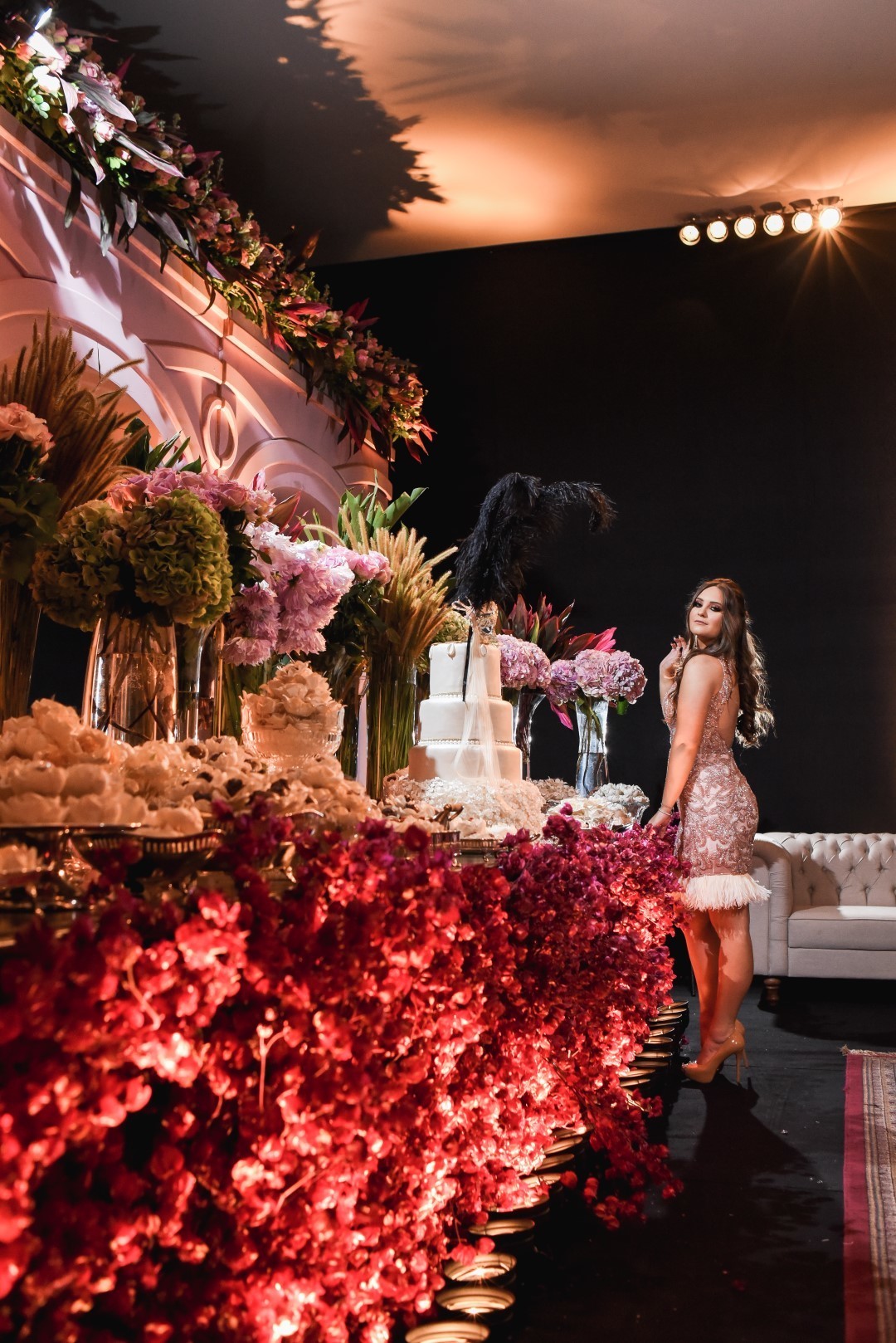 fotógrafo-de-casamento-fotógrafo em Marília-debutante-buffet Planalto-fotógrafo de marília-moinho matarazzo-Adriana Zequini-Thita Marcon-Grand Salon-Fotógrafo Social-vestido de debutante-15anos-decoração de 15 anos-15 anos-bolo de 15 anos