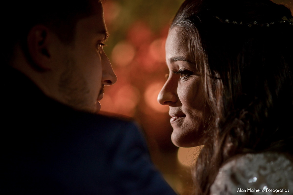casamento tradicional-fotógrafo-fotógrafo-em-Marília-Noiva-fotógrafo em marília-aliança-casamento-Mari Cabelo Estetica-zankyu-Luciano Arantes-Mara Vieira-Iraides Bevlaqua-Vestido-foto de casamento-Buquê-Banda Frisson-Camila Nery-Patricia Guimarães-wedding