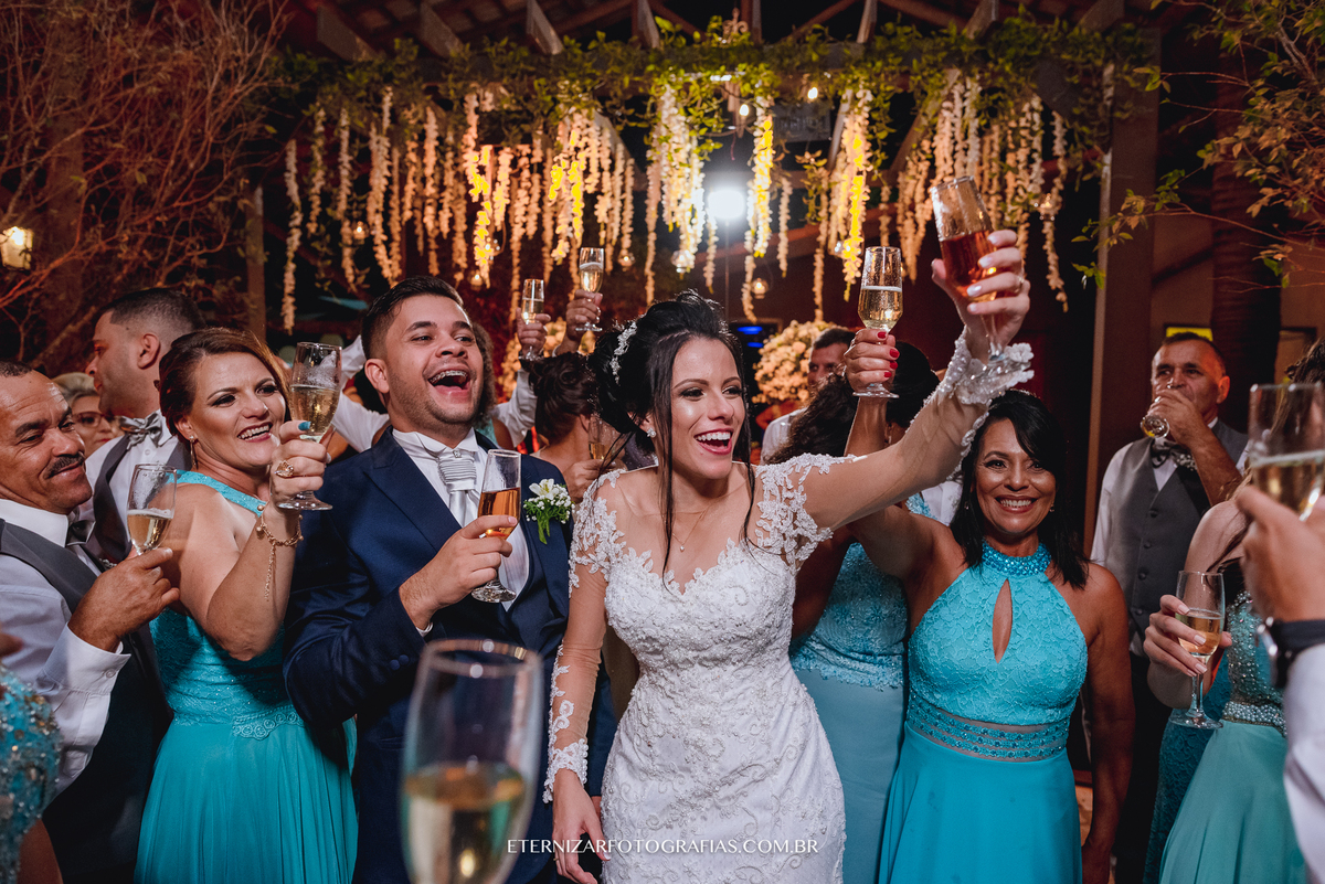 FOTOGRAFO DE CASAMENTO BAURU-SP
FOTOGRAFIA DE CASAMENTO
NOIVOS 
CASAMENTO NO CAMPO