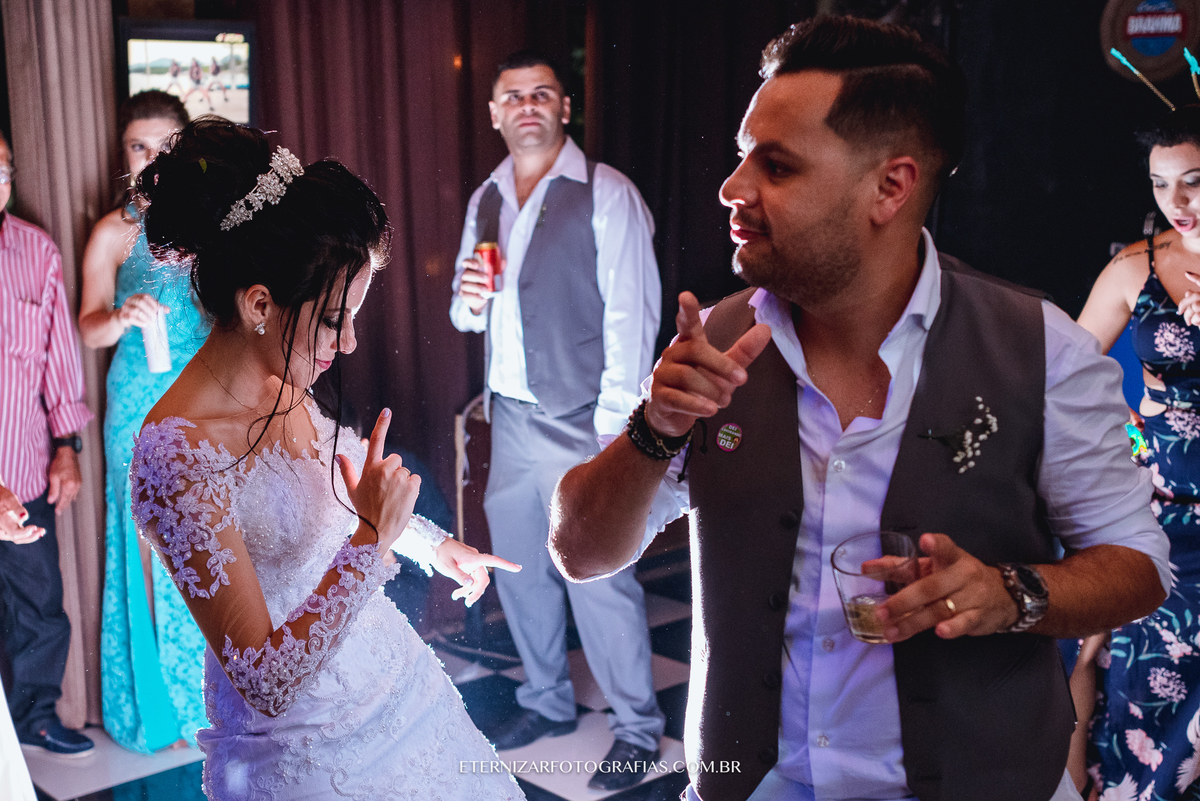 FOTOGRAFO DE CASAMENTO BAURU-SP
FOTOGRAFIA DE CASAMENTO
NOIVOS 
CASAMENTO NO CAMPO