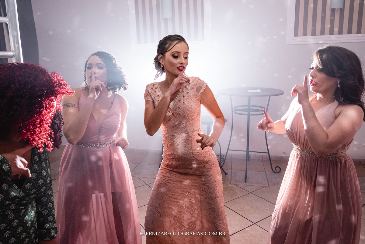 CASAMENTO COMISSARIA BUFFET
BUFFET COMISSARIA BAURU-SP
FOTOGRAFIA DE CASAMENTO BAURU-SP
FOTOGRAFO DE CASAMENTO