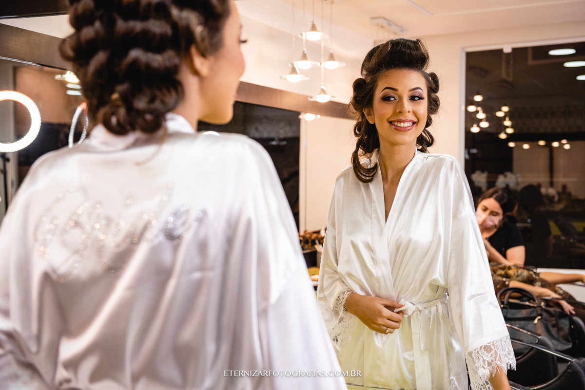 FOTOGRAFIA DE MAKING OF NOIVA 
FOTOGRAFO DE CASAMENTO BAURU-SP

FOTO MAKE DE NOIVA
DIA DA NOIVA
MAKE DE NOIVA BAURU-SP

FOTO VESTIDO DA NOIVA