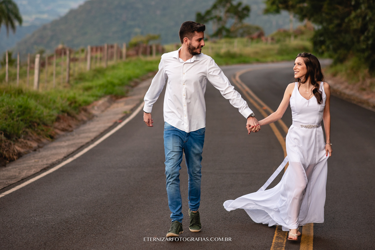 FOTOS DE ENSAIO DE CASAL NA ESTRADA
FOTOS DE CASAL
FOTOGRAFIA DE CASAL
ENSAIO DE CASAL
ENSAIO PRE WEDDING 
ENSAIO DE CASAL BAURU